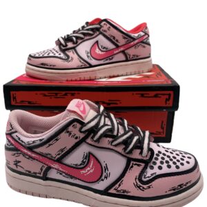 Dunk Low Barbie